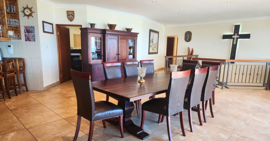 4 Bedroom Property for Sale in Mossel Bay Central Western Cape
